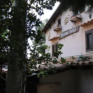  Alloggio per agriturismo Casale Drinzi Italia