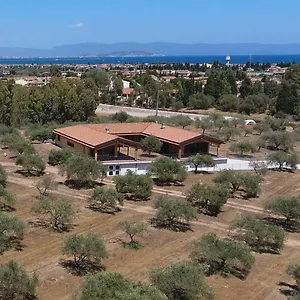  Alloggio per agriturismo Corte Degli Ulivi Italia
